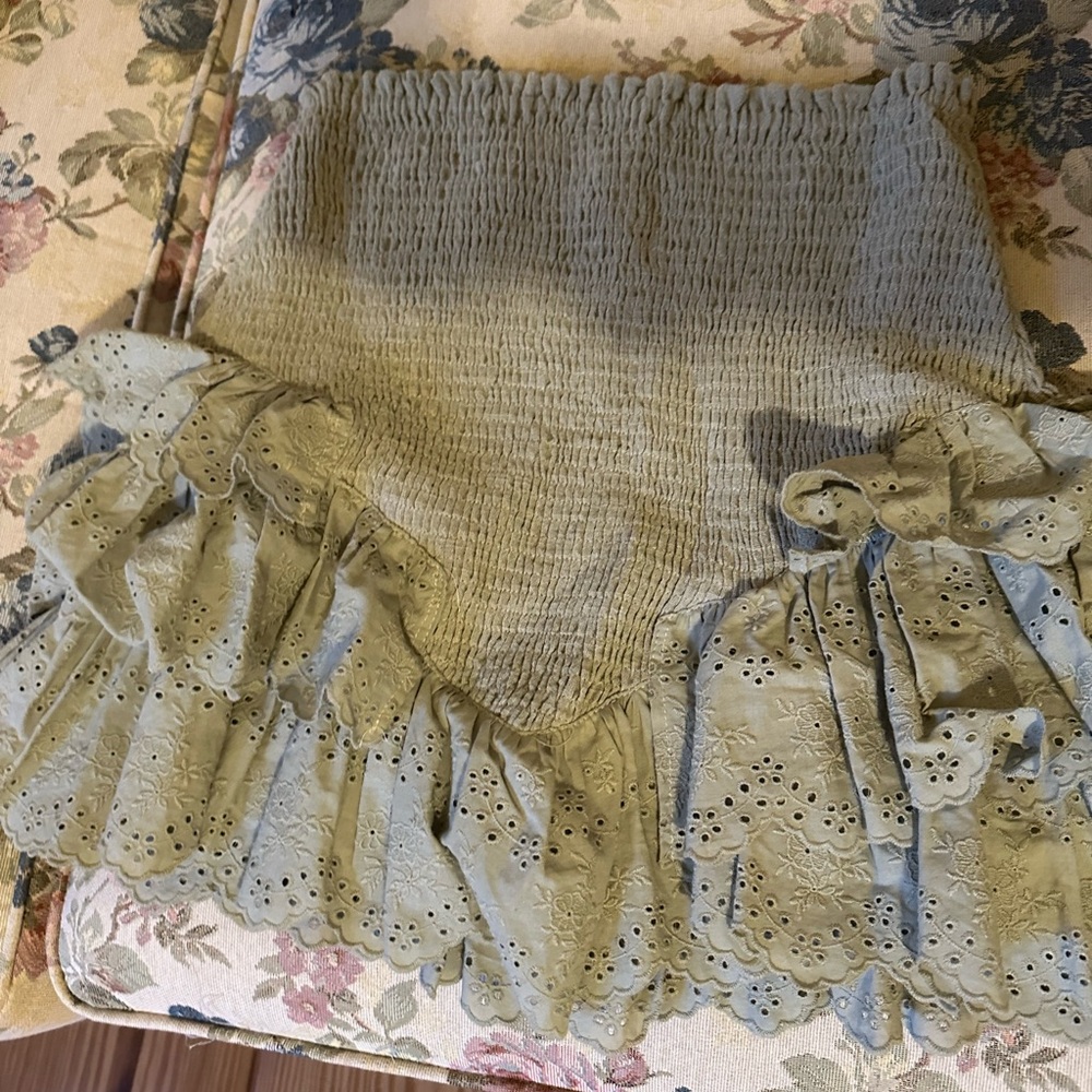 Green Linen Like Eyelet Ruffle Set - Picture 3 of 5